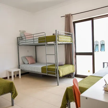 Guest house Fernando Pessoa *